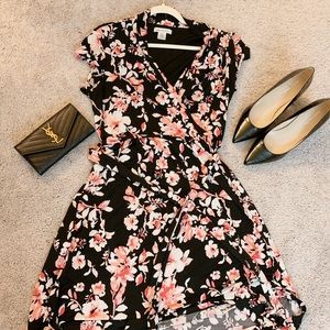 Liz Claiborne Floral Wrap Dress - size XL 🌸